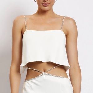 Meshki DAYANA
Straight Cut Crop Top